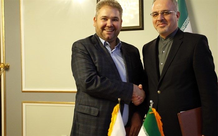 امضای تفاهم نامه همکاری بنیاد رودکی و موسسه روس کنسرت