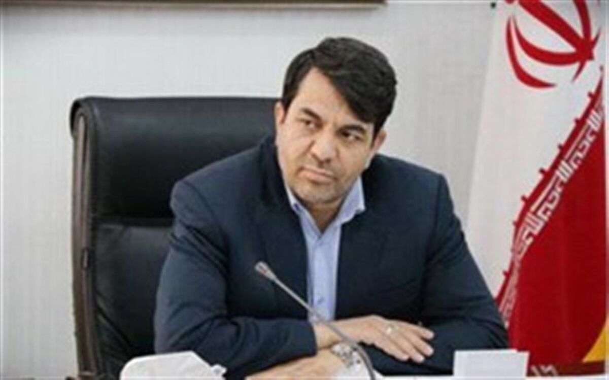 تاکیداستانداریزد براستفاده از تمامی ظرفیت استان برای توجه بیشتر به هنرستانها