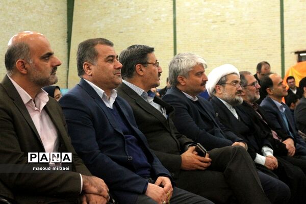 آیین افتتاحیه نمایشگاه‌های کتاب دانش‌آموزی مدارس قزوین