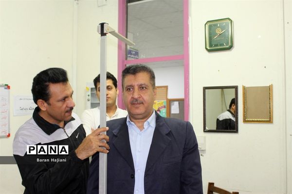 انجام تست قند خون در اداره‌کل آموزش و پرورش استان بوشهر