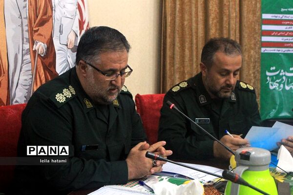 نشست خبری فرمانده سپاه عاشورا به مناسبت هفته بسیج