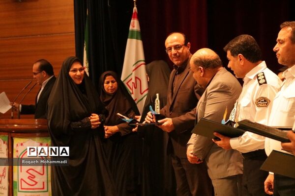 همایش  تجلیل انجمن‌های برتر آموزش و پرورش استان بوشهر