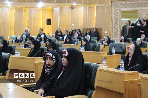 مسابقات همخوانی و مدیحه سرایی قرآن کریم