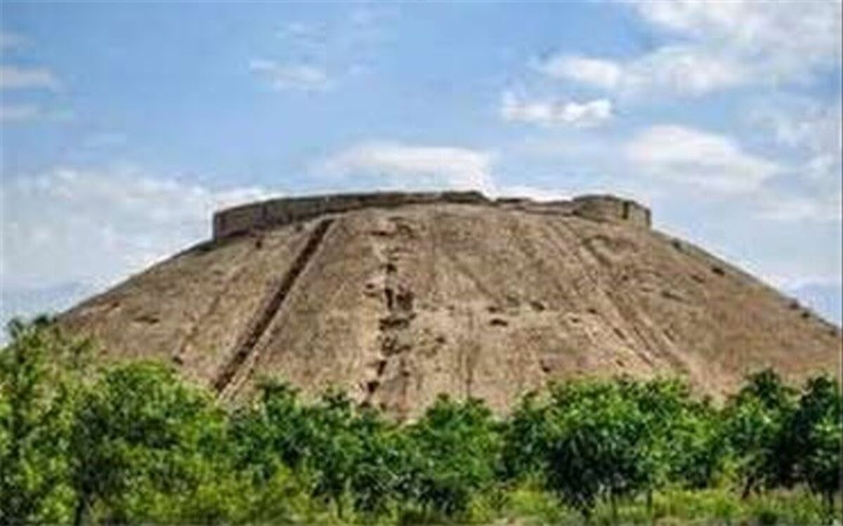 تپه ازبکی قدیمی ترین بنای خشتی جهان در انتظار توجه بیشتر مسئولین و مردم البرز است