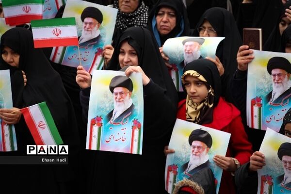 راهپیمایی مردم مشهد در محکومیت اقدامات اخیر آشوب طلبان