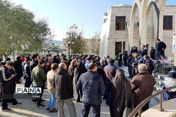 پیاده‌روی فرهنگیان بسیجی به‌مناسبت گرامیداشت هفته بسیج در ارومیه