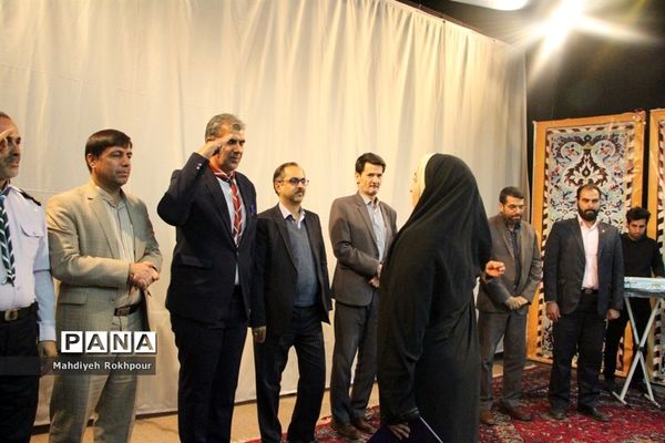 آئین افتتاح رسمی فعالیت‌های سازمان دانش‌آموزی درمدارس