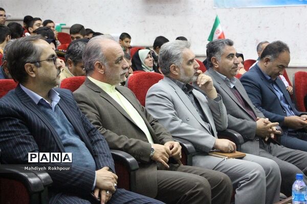 آئین افتتاح رسمی فعالیت‌های سازمان دانش‌آموزی درمدارس