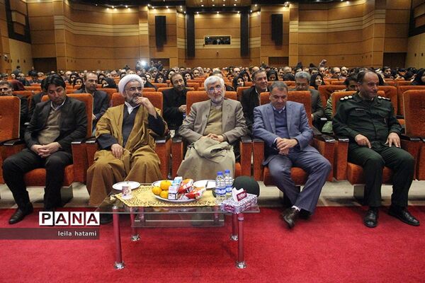 همایش معلمان آینده‌ساز و فرهنگیان مخترع و ایده‌پرداز