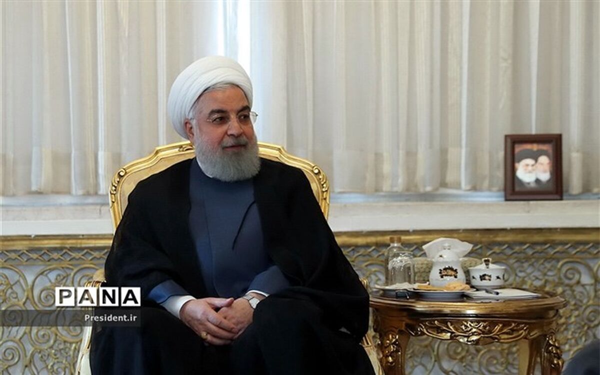 روحانی عزادار شد