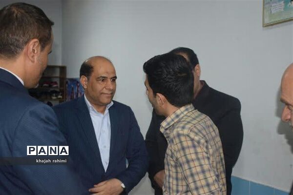 بازدید مدیرکل آموزش و پرورش از مدارس بهاباد