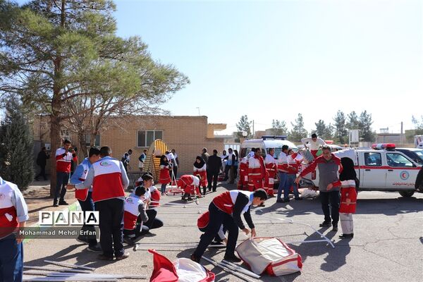 برگزاری مانور زلزله در آباده
