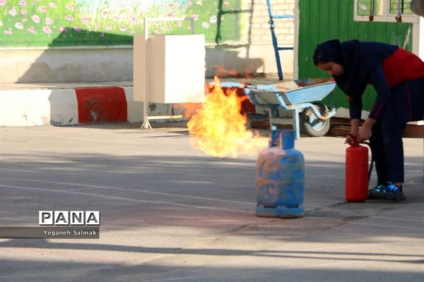 بیست و یکمین مانور سراسری زلزله در بوشهر