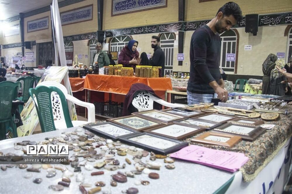 برگزاری اولین نمایشگاه مشاغل خانگی در ابرکوه