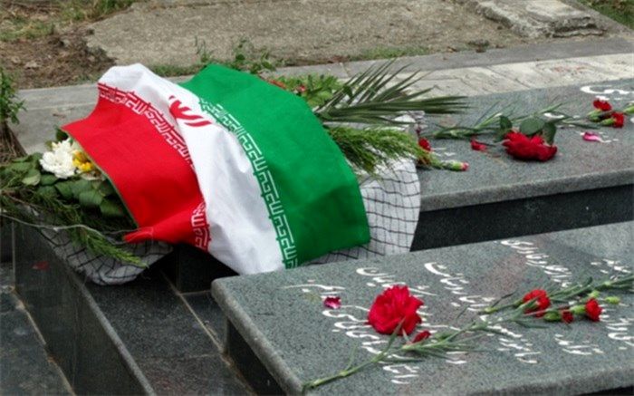 گلباران مزار شهدا در شهرستان ری  همزمان با ولادت حضرت عبدالعظیم(ع)