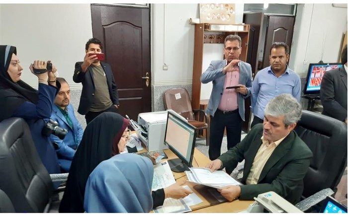 رئیس کمیسیون بودجه مجلس در حوزه انتخابیه گچساران و باشت ثبت‌نام کرد