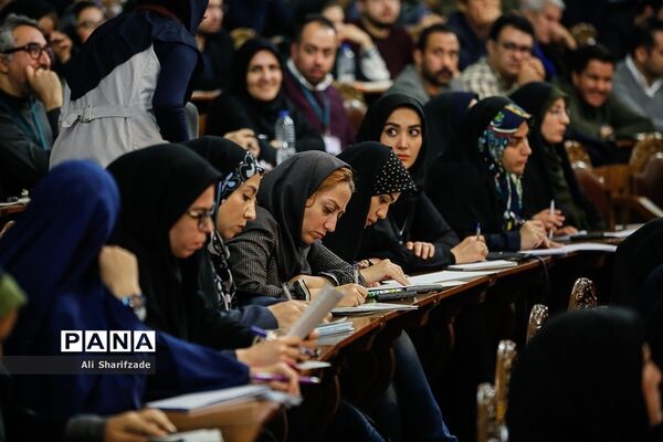 نشست خبری «رئیس مجلس شورای اسلامی»