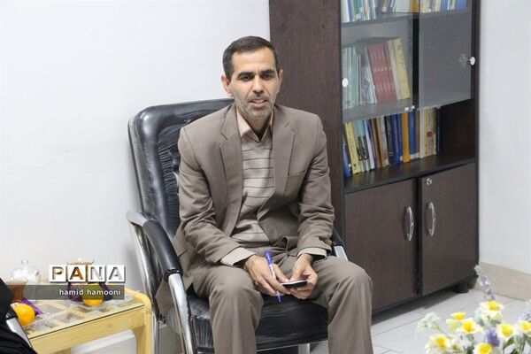 دیدار صمیمی مدیرسازمان دانش آموزی استان با  مسئول سازمان بسیج دانش آموزی