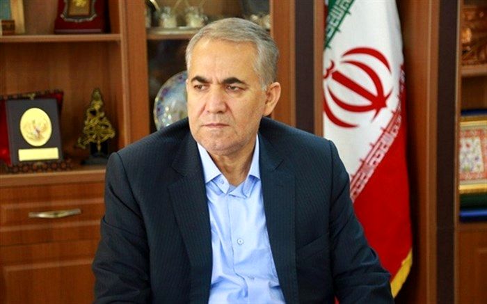 تمام مدیران به عنوان خدمتگزار مردم، مورد حمایت هستند