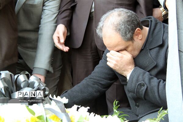 مراسم خاکسپاری مادر نماینده شهرقدس در مجلس شورای اسلامی