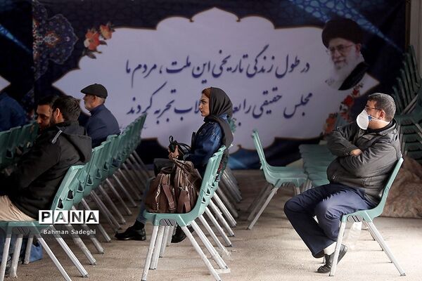 دومین روز ثبت نام داوطلبان انتخابات مجلس در فرمانداری تهران