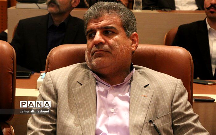 فولادوند: با اطلاع از واقعیت های صندوق، واریزی خود را به 5 درصد افزایش دادم