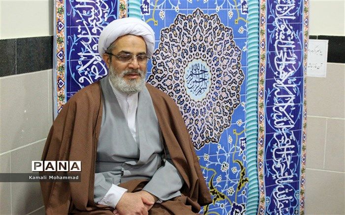 نتیجه‌ی عبودیت این است که انسان مالک نفس خودش می‌شود