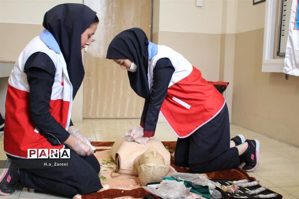 برگزاری طرح دادرس در دبیرستان حضرت خدیجه کبری (س)