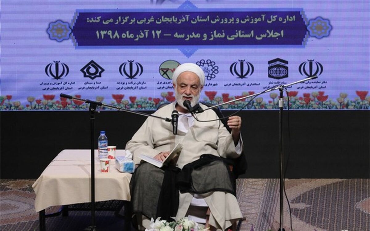 نماز باید عضو جدانشدنی آموزش و پرورش باشد