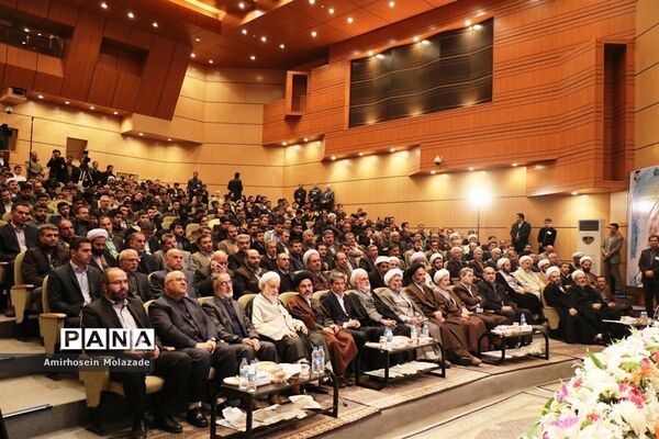 اجلاس استانی نمازدر ارومیه