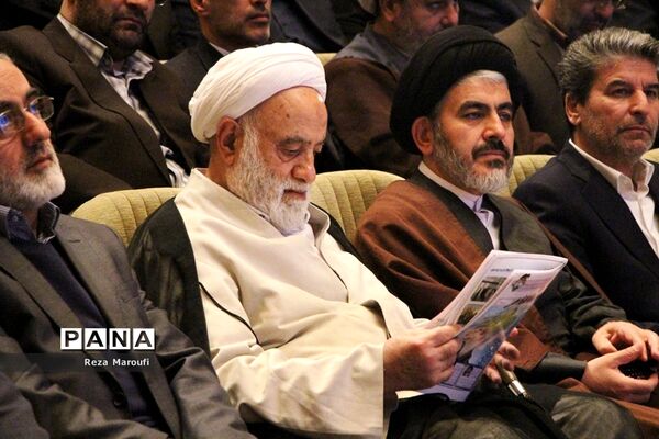 اجلاس استانی نمازدر ارومیه