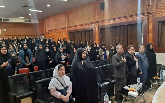 برگزاری همایش شورای دانش آموزی در ورامین