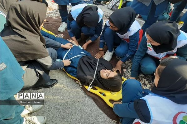 آموزش امداد ونجات در گله‌دار