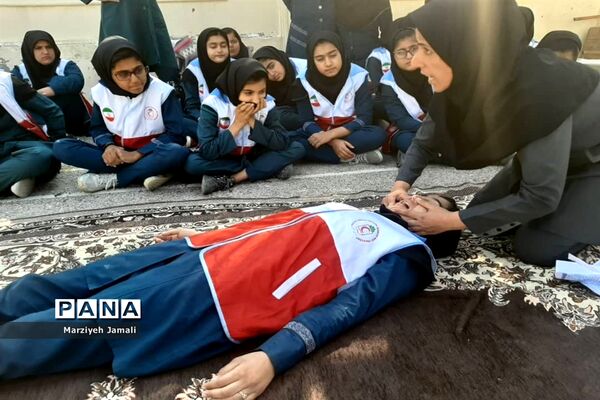 آموزش امداد ونجات در گله‌دار