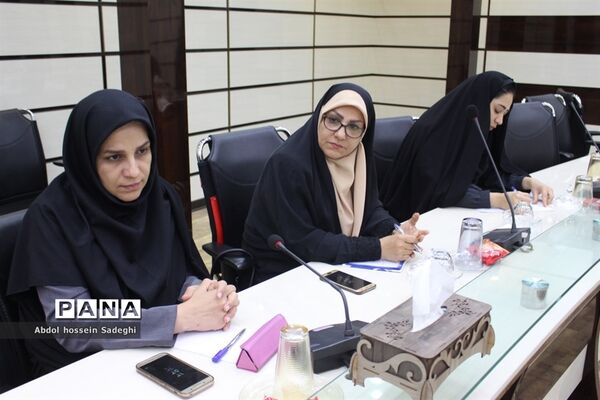 نشست کمیته استانی مانور سراسری زلزله استان بوشهر