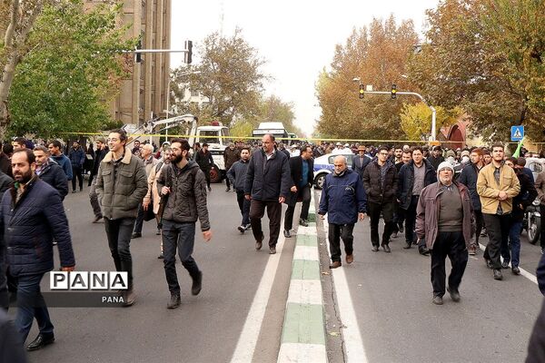 راهپیمایی محکومیت حمایت دشمنان از اغتشاشگران