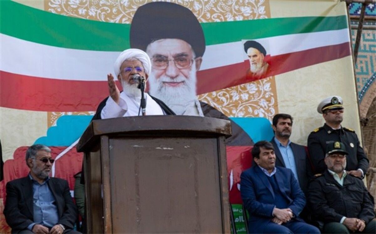 استکبار هیچگاه دلسوز ملت ایران نبوده است