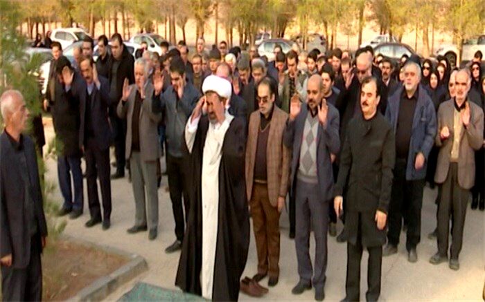 تشییع پیکر شاعره یزدی
