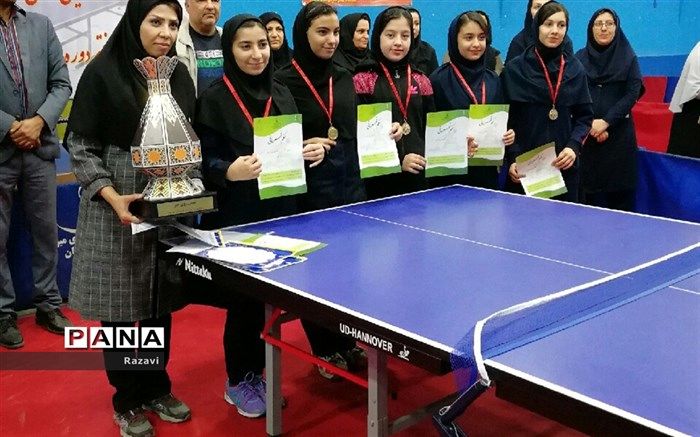 راهیابی تیم منتخب ناحیه ۲ اهواز به مسابقات کشوری تنیس روی میز
