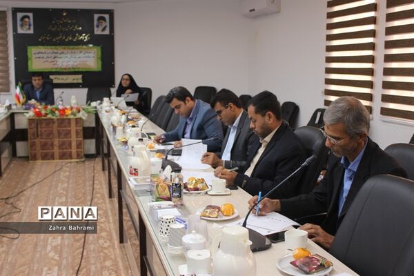گردهمایی کارشناسان ارزیابی و عملکرد و پاسخگویی به شکایات شهرستان‌ها و مناطق استان بوشهر