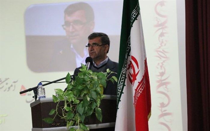 مشارکت و همراهی تمام ارکان درگیر در فرآیند تعلیم و تربیت برای گذر از شرایط سخت کنونی
