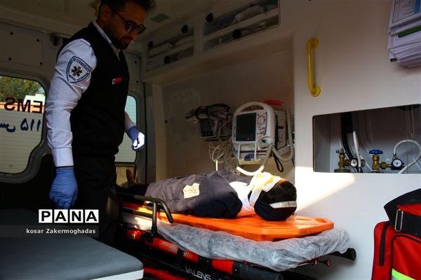 برگزاری مانور سراسری زلزله و ایمنی در رباط کریم