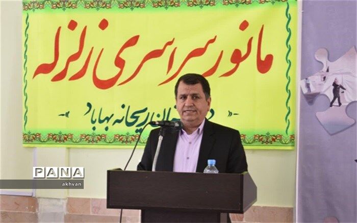 دانش آموزان سفیران ، اطلاع رسانی ، آگاه سازی وتبلیغ فرهنگ جامعه ایمن هستند