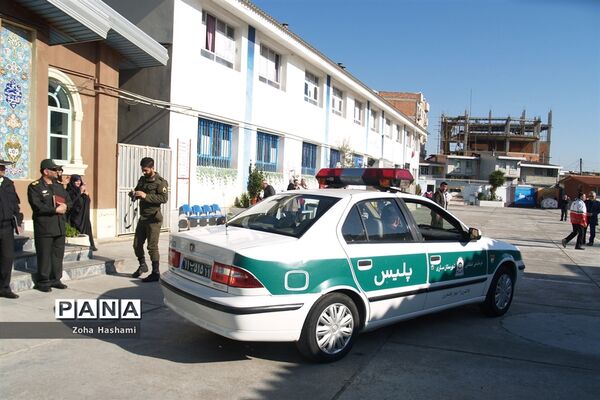بیست‌ و یکمین مانور زلزله و ایمنی در دبیرستان عصمت ساری