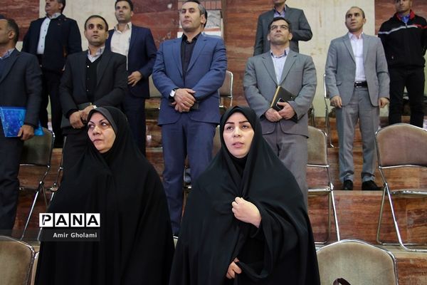 آیین افتتاحیه نمادین کشوری انجمن های ورزش دانش‌آموزی درون مدرسه‌ای