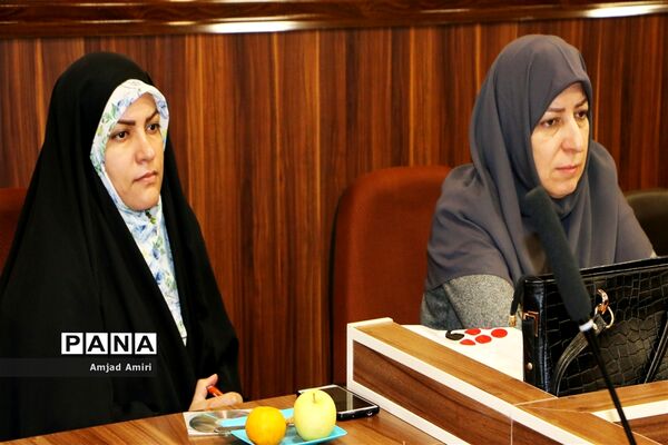 نشست مدیران دبیرستان‌های دوره اول آموزش و پرورش ناحیه یک ری