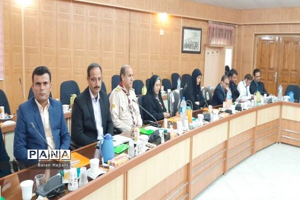 نشست مسئولان و کارشناسان سازمان دانش‌آموزی استان بوشهر