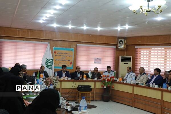 نشست مسئولان و کارشناسان سازمان دانش‌آموزی استان بوشهر