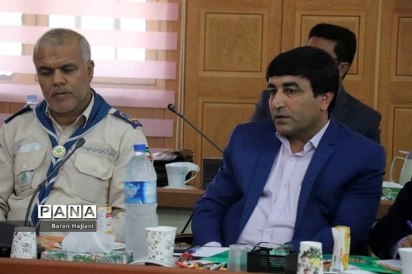 نشست مسئولان و کارشناسان سازمان دانش‌آموزی استان بوشهر