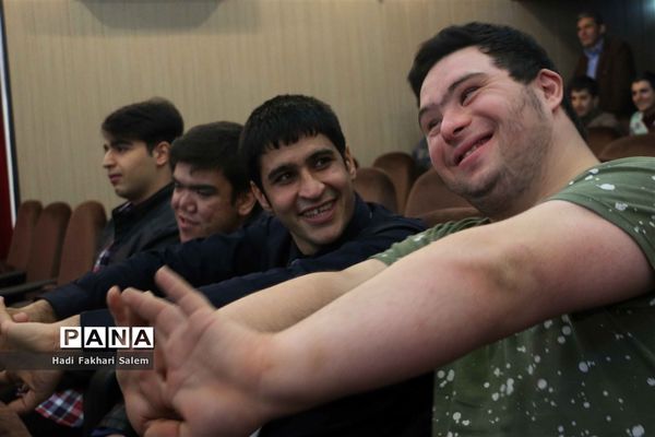 بزرگداشت روز جهانی معلولین در کانون سمیه شهرری
